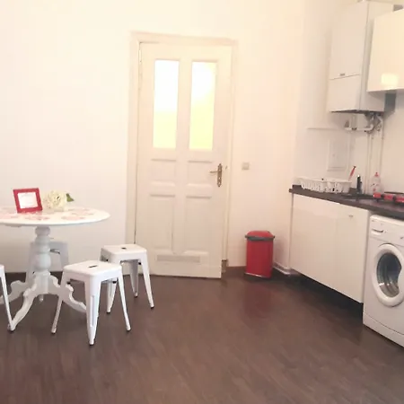 Charming Apartment Berlin